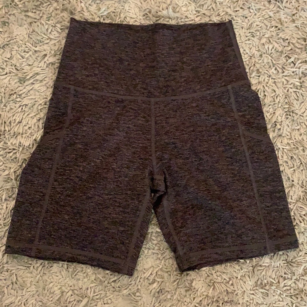 OFFLINE by AERIE biker shorts size M